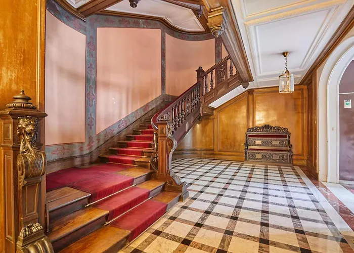 Appartement Chic Saint Honore Luxury With Ac Paris