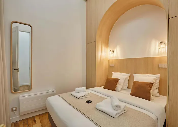 Апартаменты Chic Saint Honore Luxury With Ac *