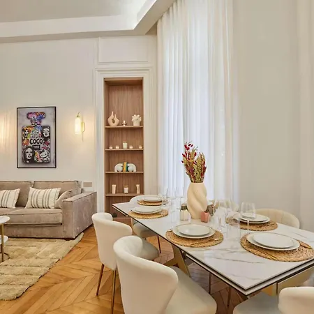 Appartamento Chic Saint Honore Luxury With Ac